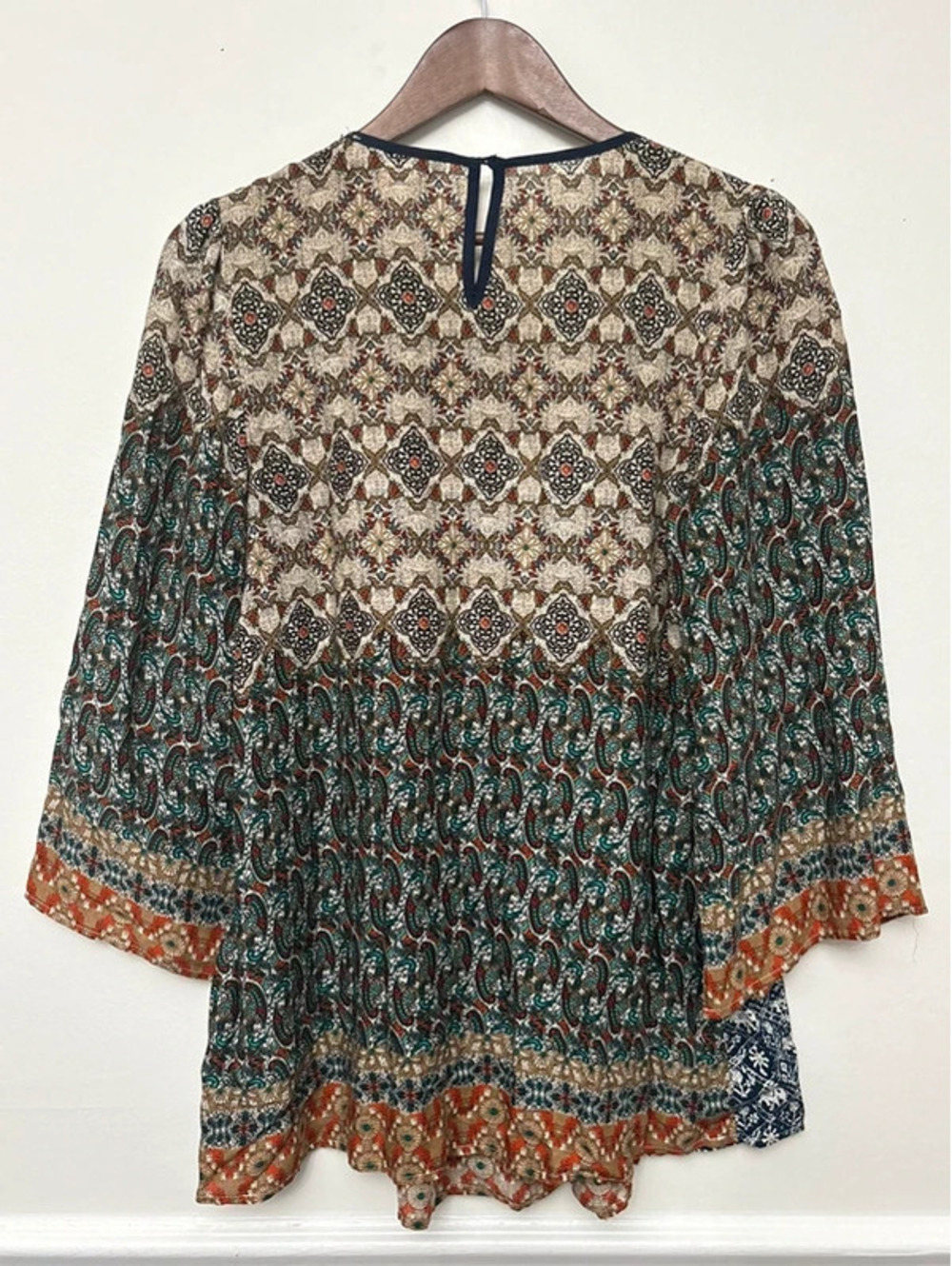 Flying Tomato Boho Mixed Print Smocked Tunic Top Size Small - Picture 4 of 6